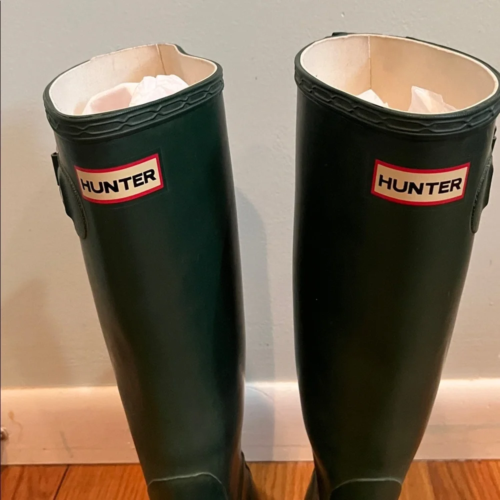 Hunter Knee-High Rain Boots in Forest Green with White Trim - Picture 2 of 10